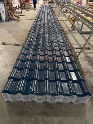 กระเบื้องหลังคาเรซินสังเคราะห์สำหรับที่อยู่อาศัย Pvc Spanish Type Roofing Sheet