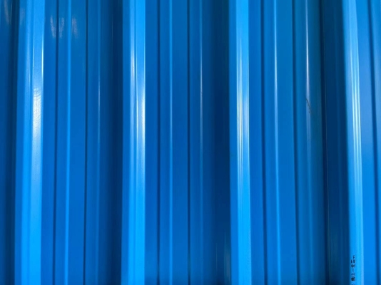 กระเบื้องหลังคาฉนวนกันความร้อนรูปคลื่น PVC APVC UPVC สำหรับที่จอดรถ